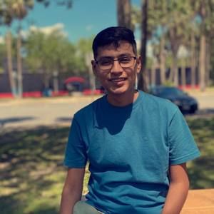 Meet your Posher, Ramiro